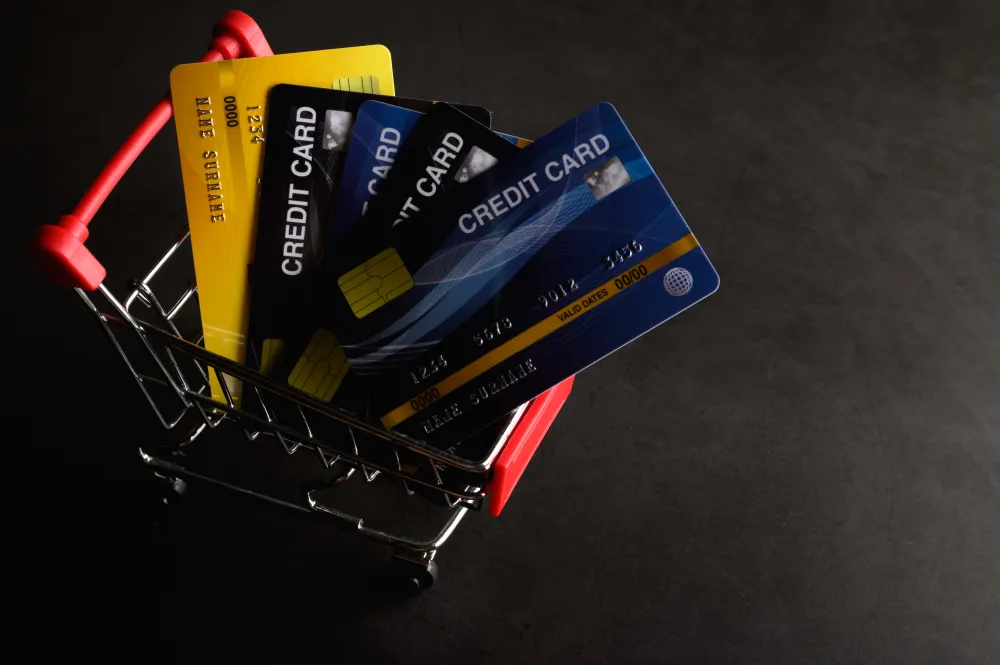 How to Actually Compare Credit Cards When You Have No US Credit History