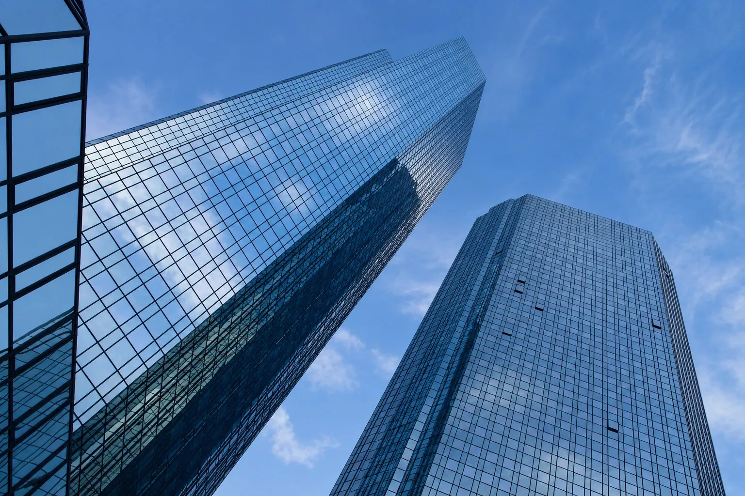 Finance and Banking Magazines and Foreign Direct Investment — The European Magazine Covers It All
