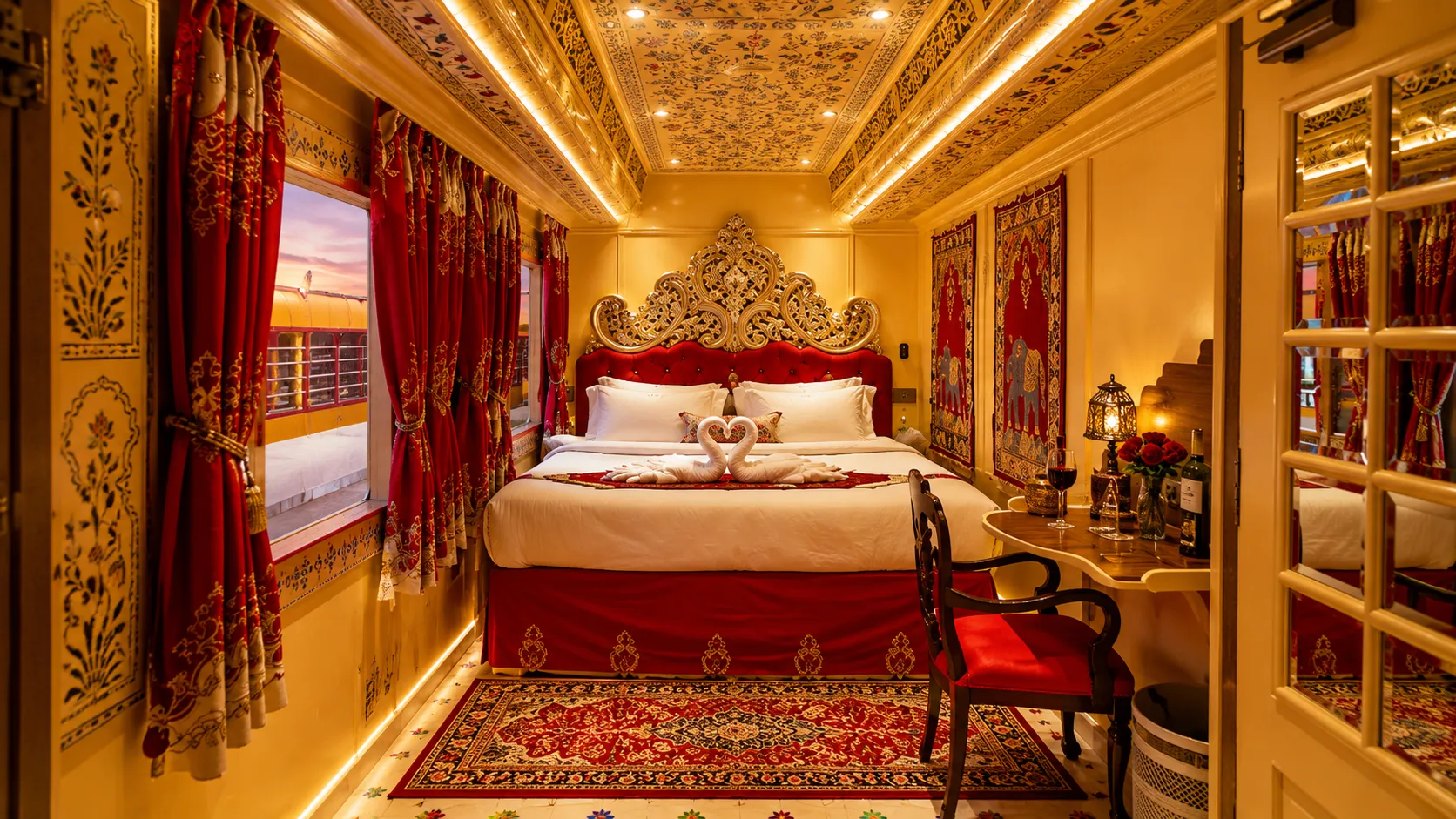 How Does Palace on Wheels Turn Overnight Travel into More Time for Exploring Rajasthan?
