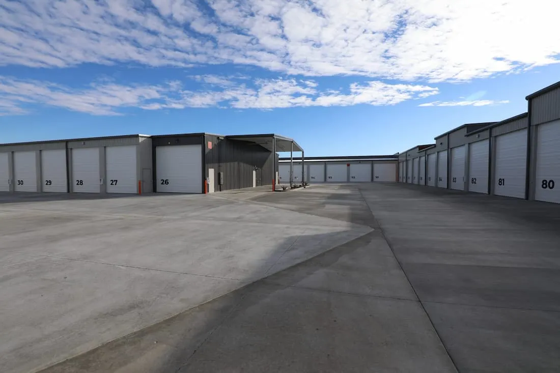 How Storage Service in Bullhead Helps Keep Valuables Safe and Organized