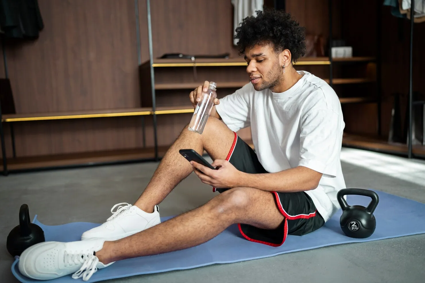 Why Every Serious Athlete Is Adding a Blood Oxygen Finger Monitor to Their Training Bag