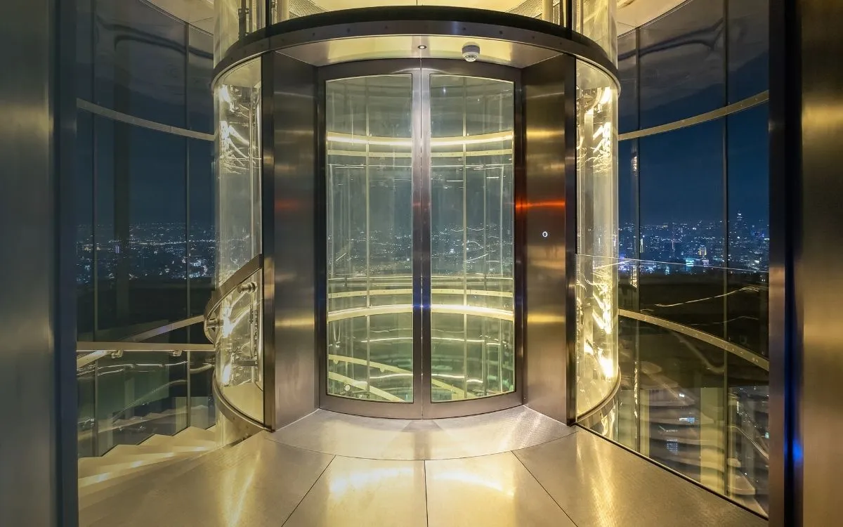 What Happens During a Professional Commercial Elevator Maintenance Visit?