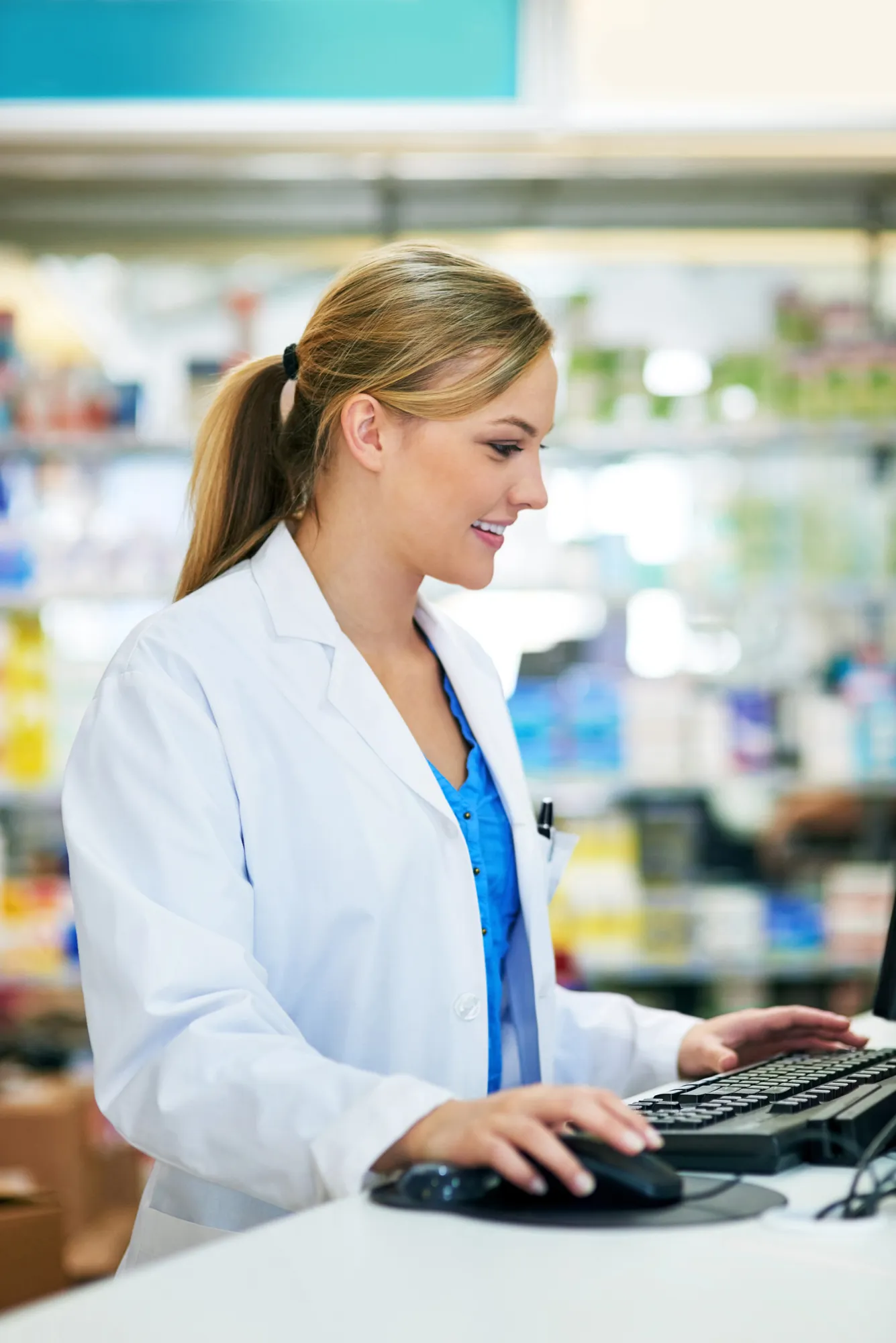 How Pharma Sales CRM Software Improves Field Team Performance
