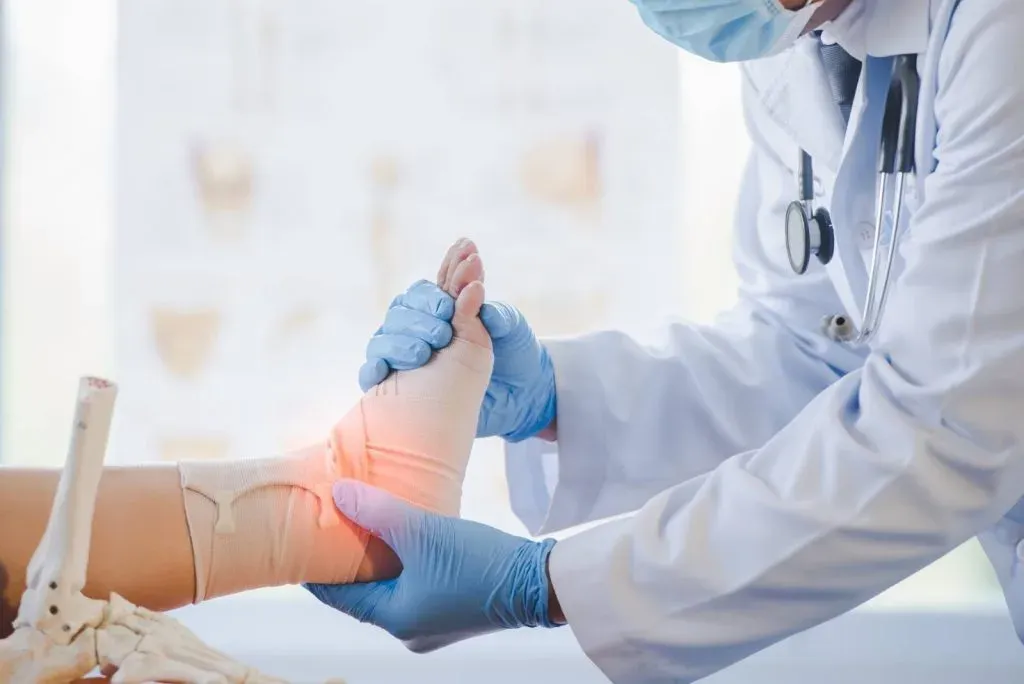 Orthopaedic Injury Solicitor: What Evidence Do You Need to Win a Claim?