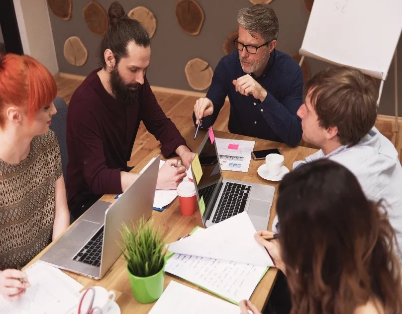 How to Bring Planning and Communication Into One Connected Process