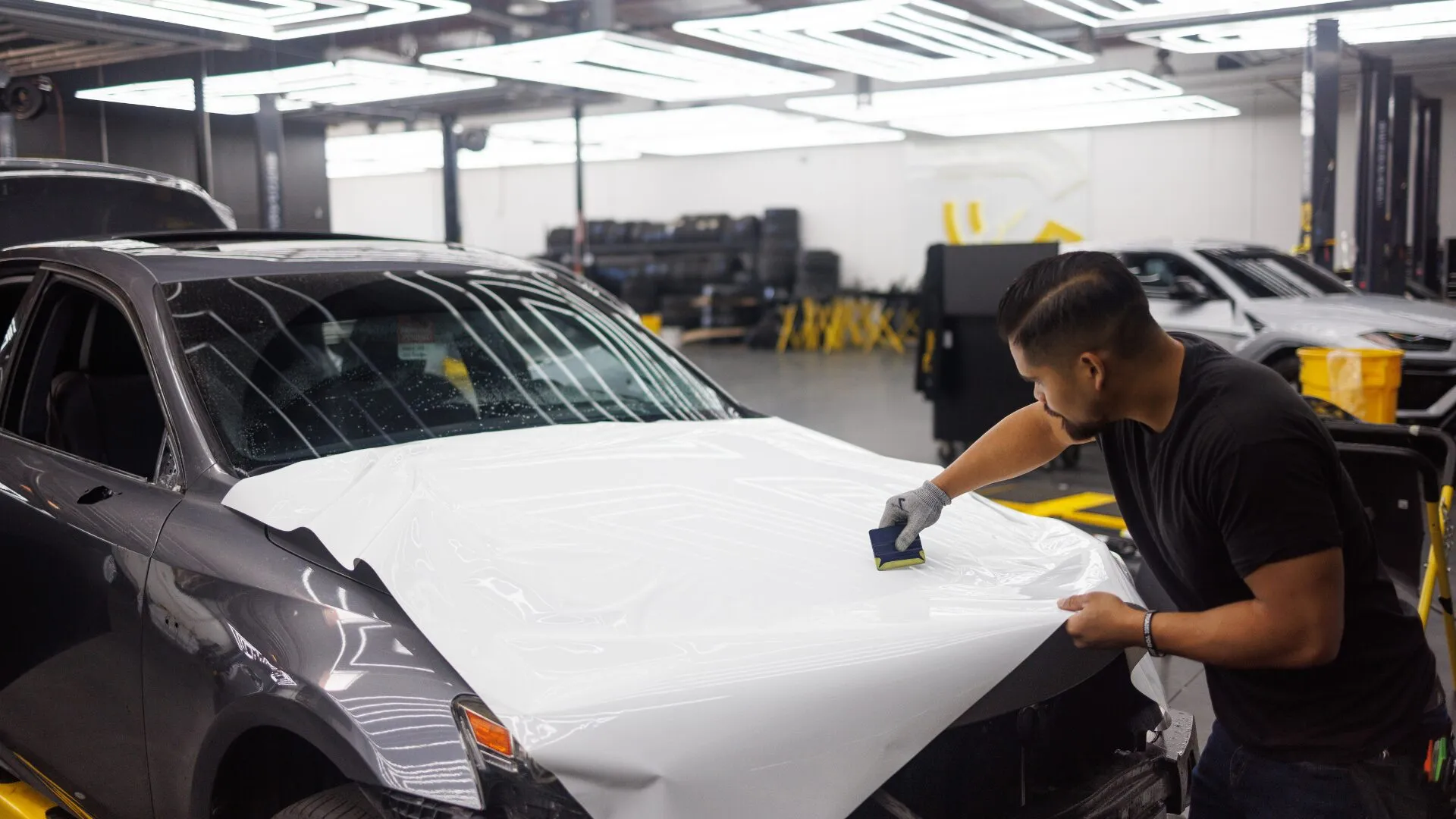 Why Local Businesses Choose Vehicle Wraps Over Billboards