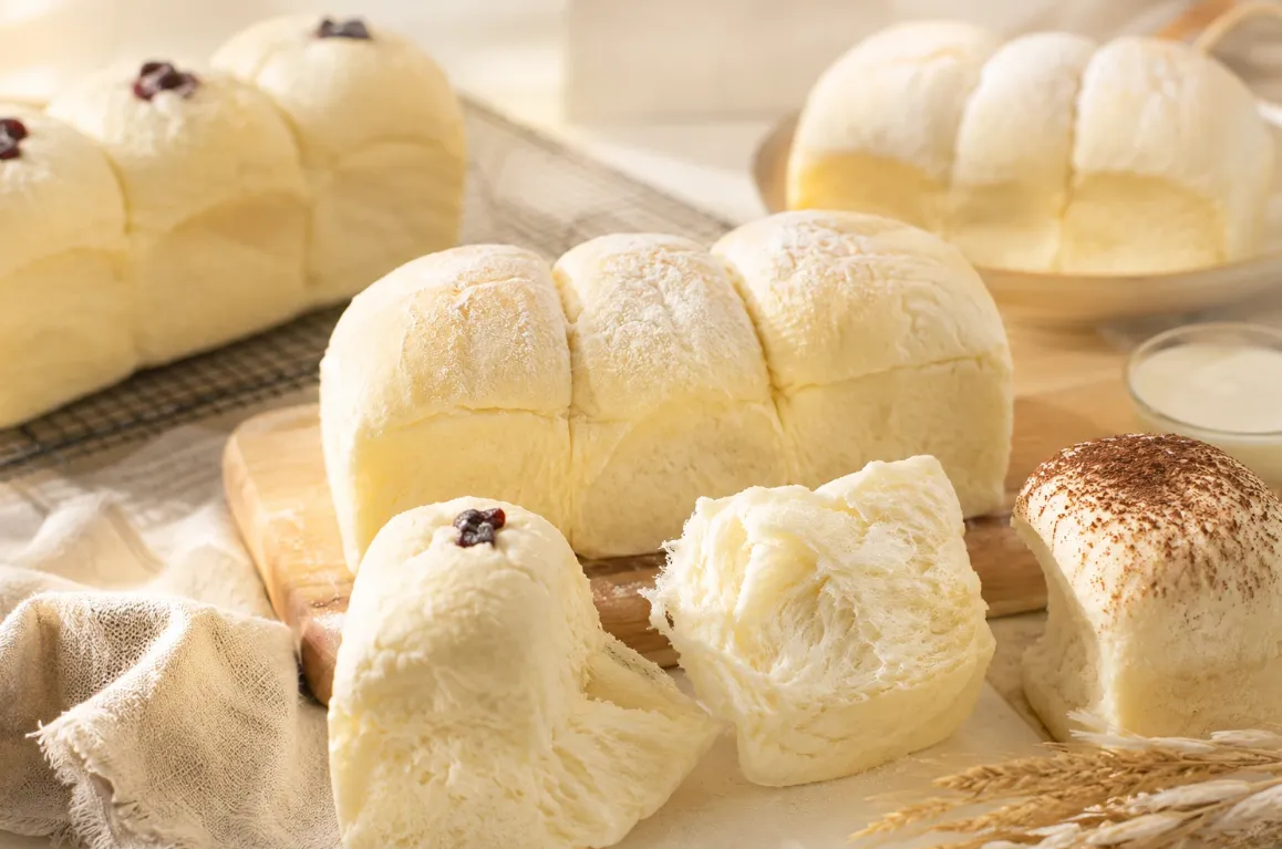 Roti Milky Bun: Tekstur Lembut dengan Rasa Susu yang Selalu Menggoda