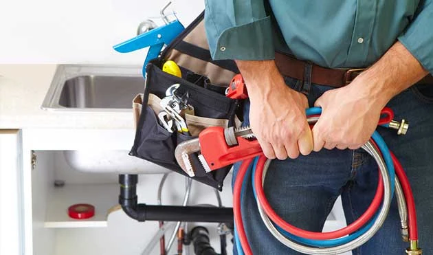 Choosing Plumbers or Plumbing Services