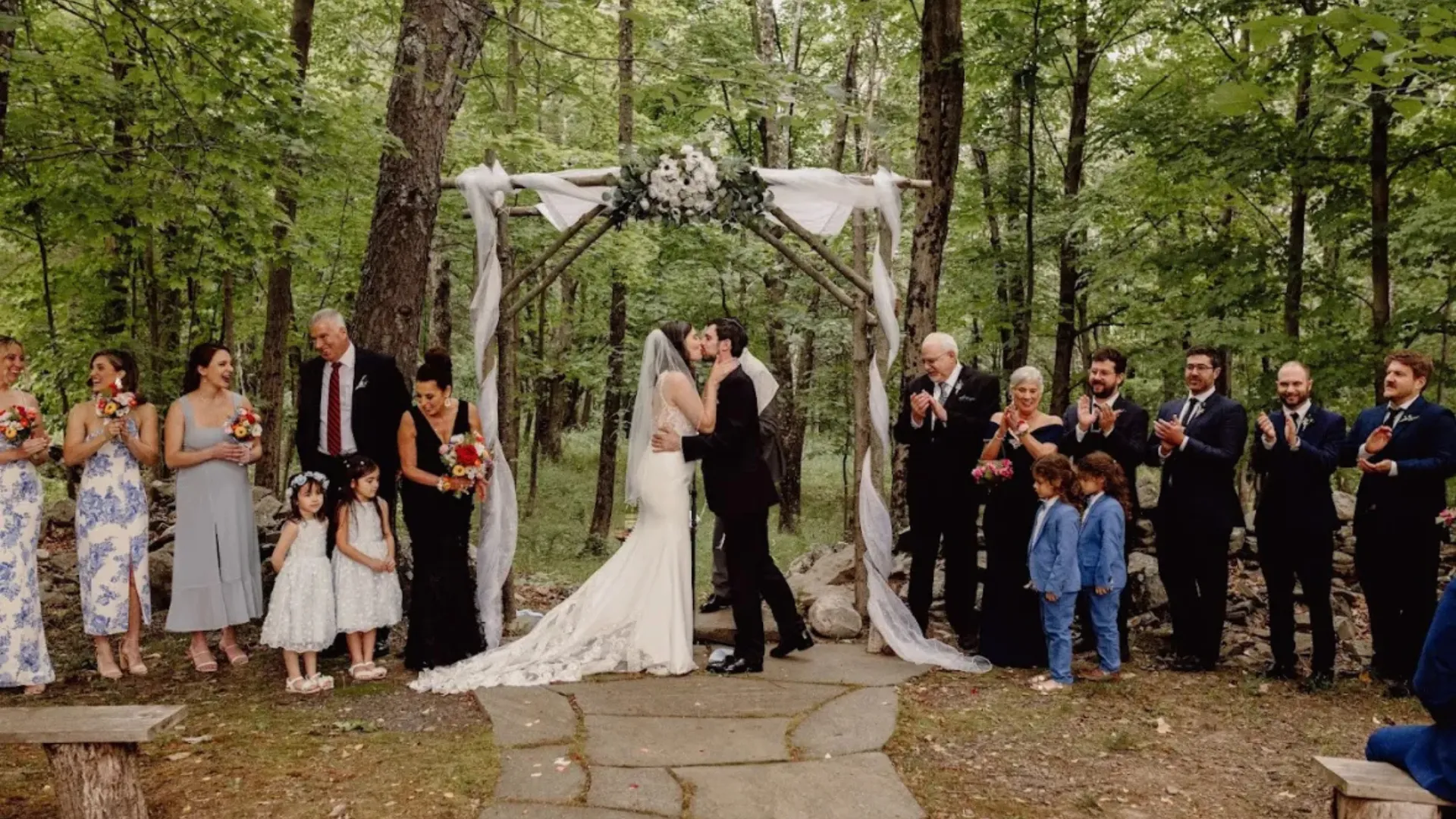 The Essential Guide to Planning an Unforgettable Nature Wedding: Trends, Styling, and Practical Tips