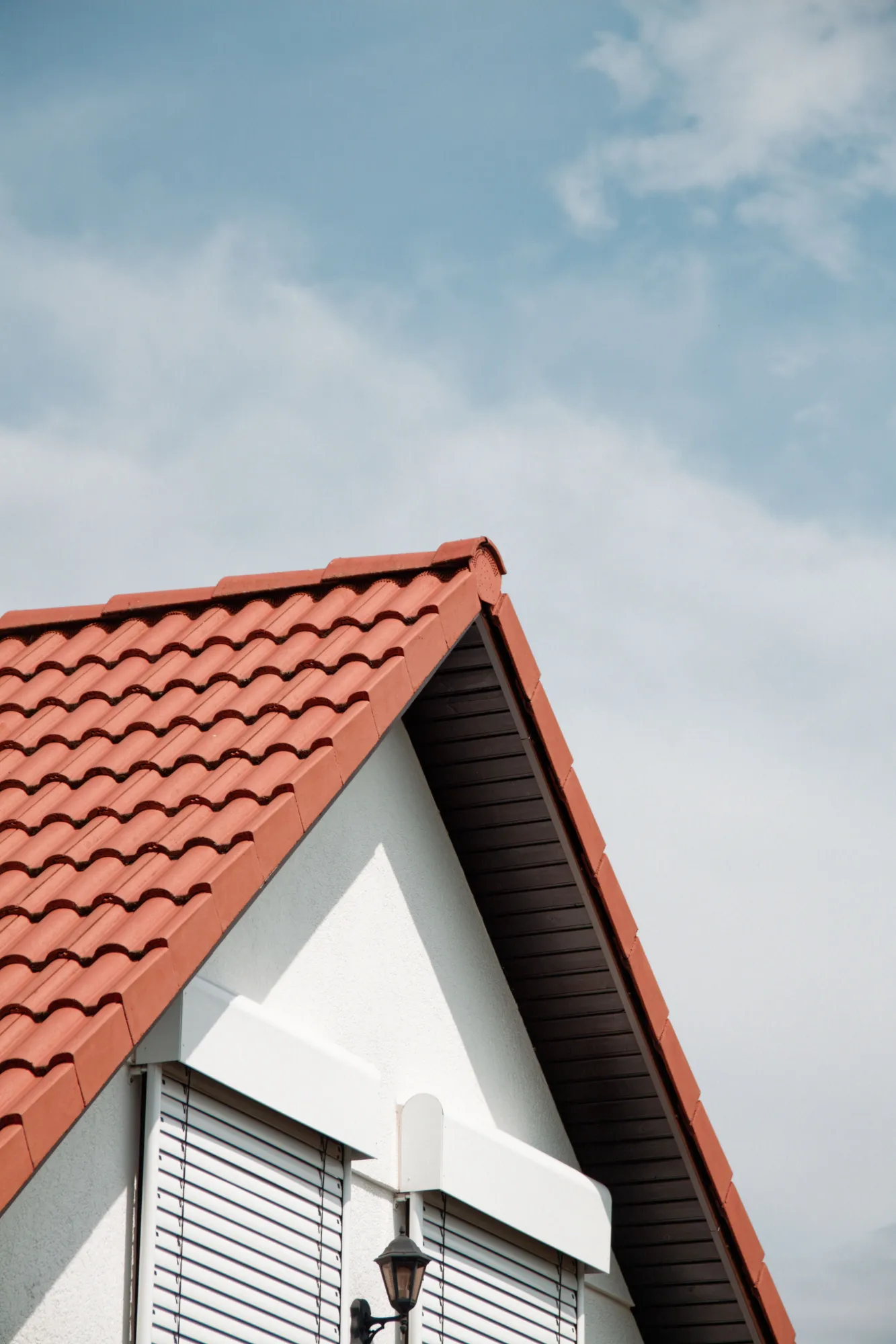 How to Choose the Right Roofing Shingles for Your Home in Kerala