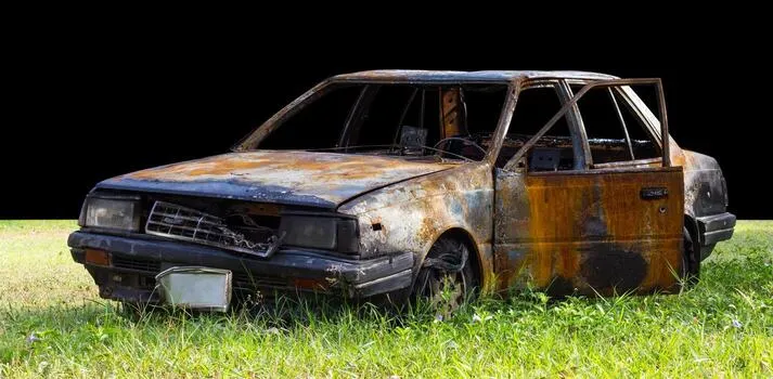 Tips To Turn Your Old Car Into Instant Cash Quickly
