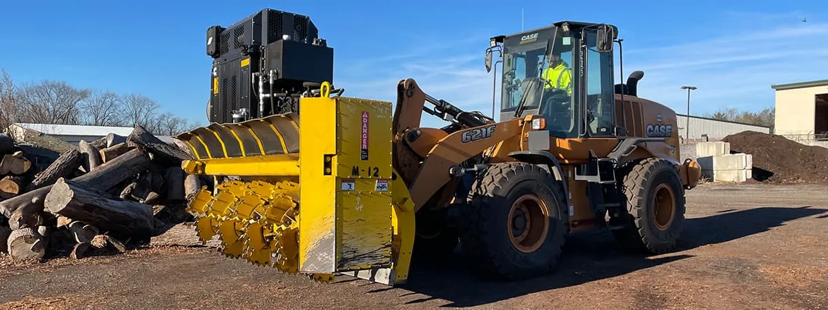 How an Experienced Wheel Loader Dealer Helps Maximize Equipment Investment
