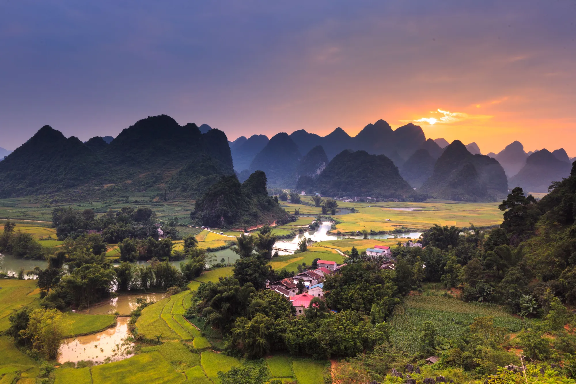 Discover the Beauty of Vietnam on an Unforgettable Family Holiday