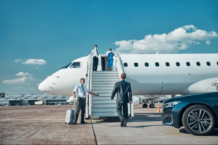 Book Taxi in Barcelona for Reliable Airport Transfers and Private Travel