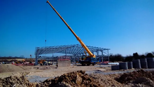 Lift Heavy Loads Without Slowing Down Your Project