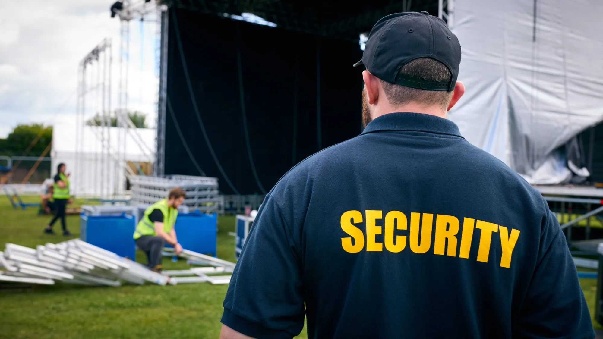 Security Guard Services for Commercial Properties: A Complete Buyer’s Guide