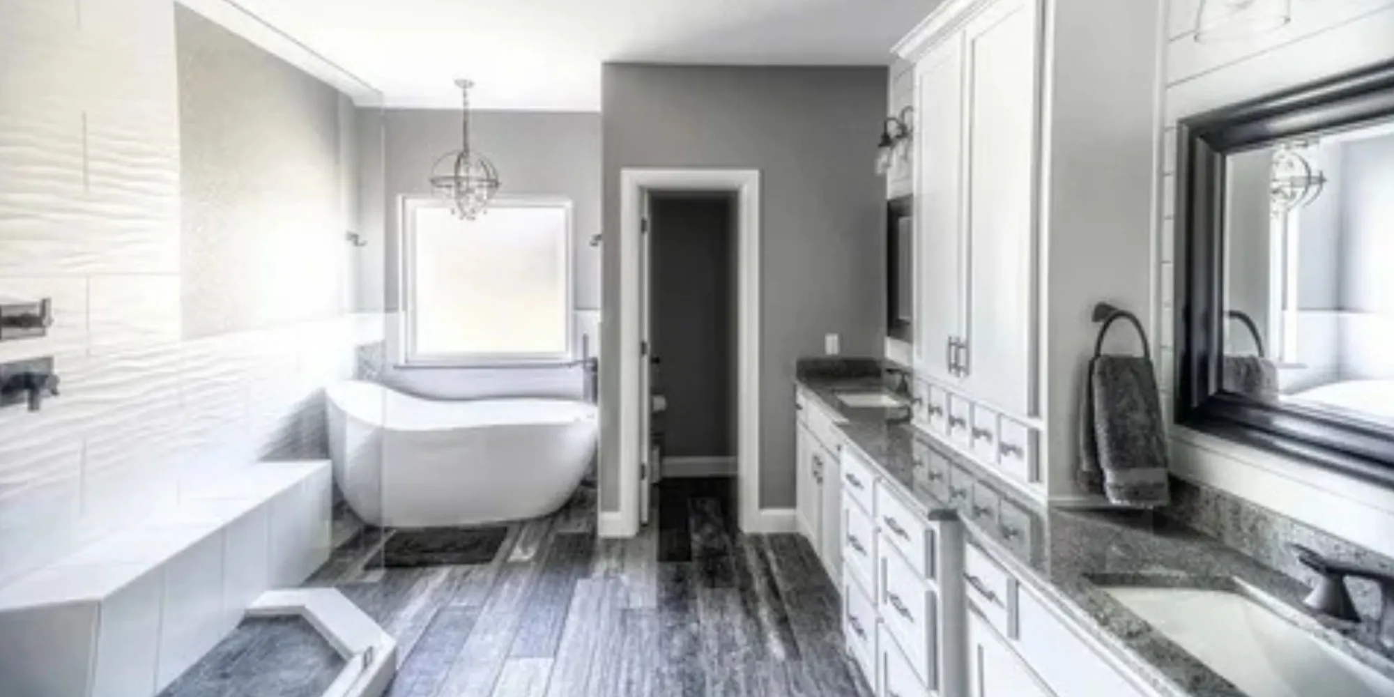 Should You DIY or Hire Pros for Bathroom Renovation in Philadelphia?