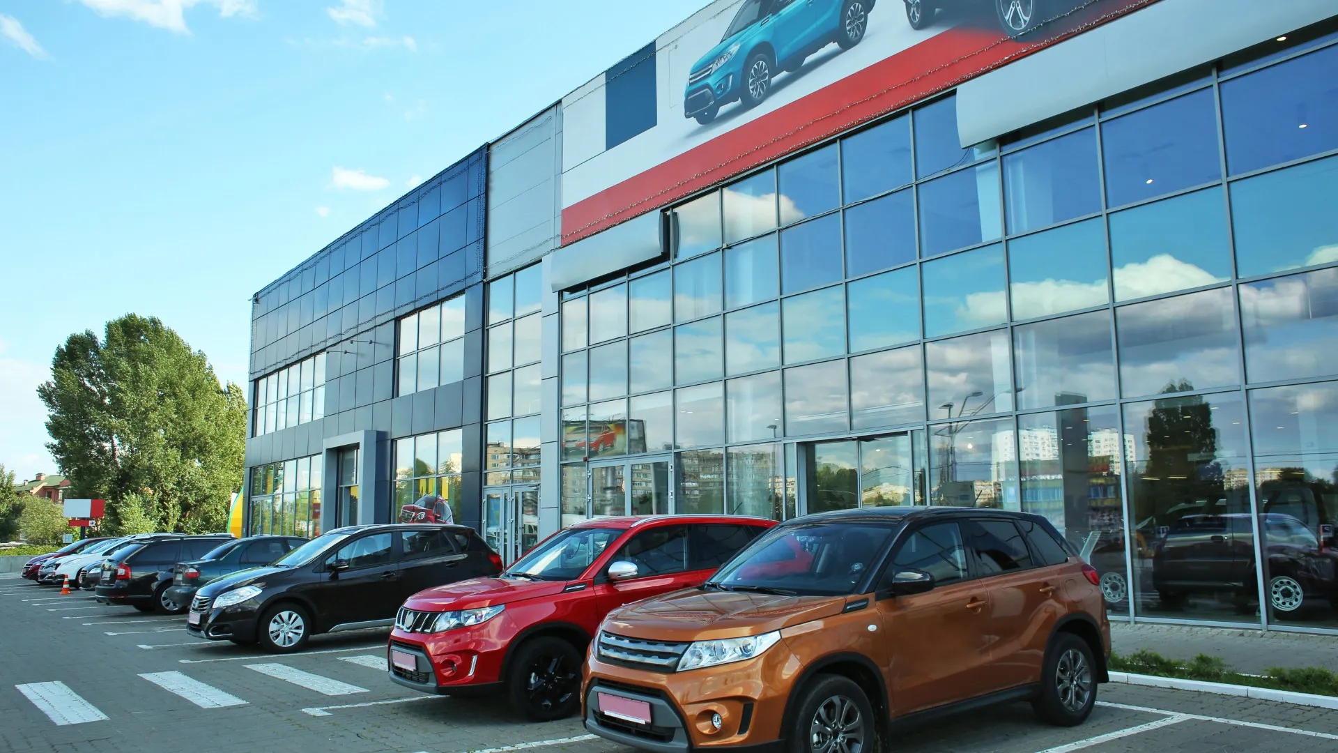 Find the Right Car Dealer Through Gravity Autos Jacksonville Phone Number