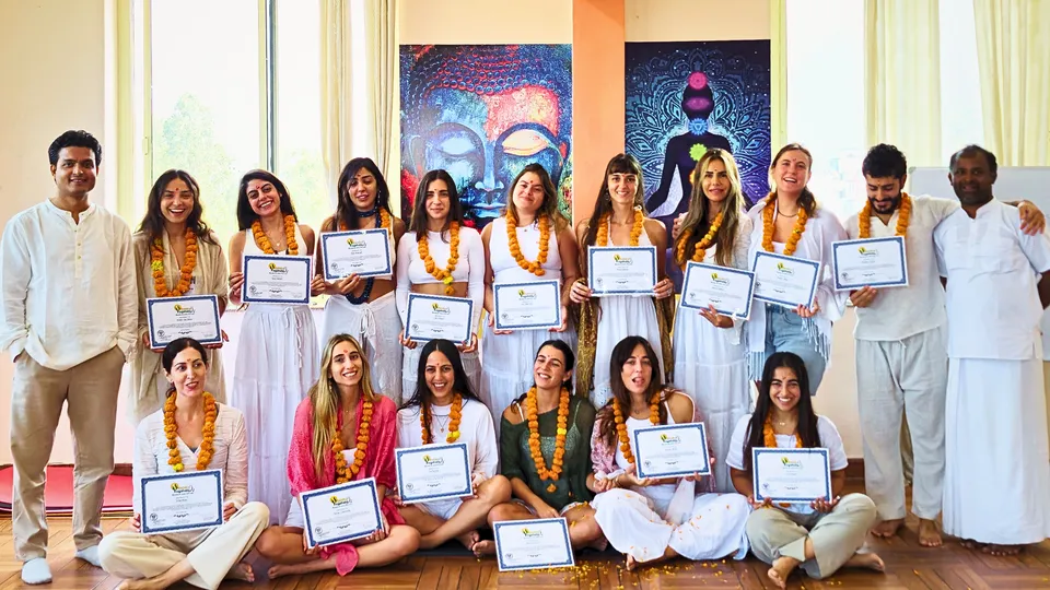 How to Become a Yoga Instructor: A Beginner's Guide