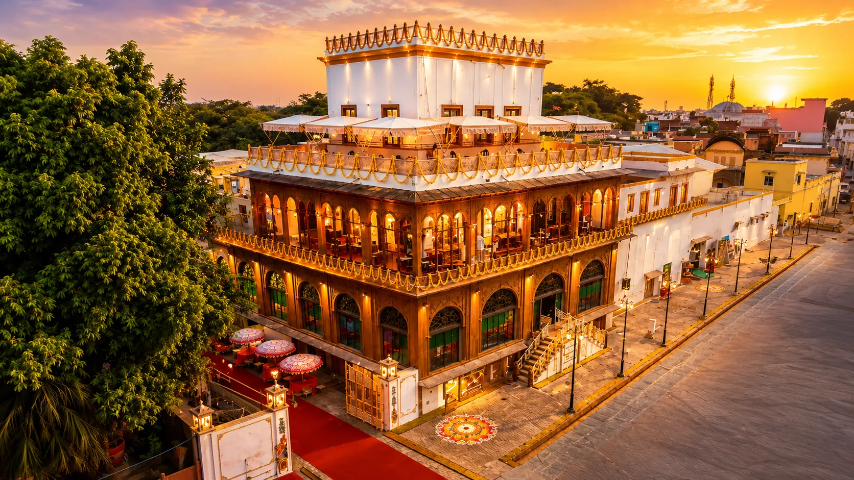 Why Is Townhall Restaurant a Meaningful Choice for Family Dining in Bharatpur?