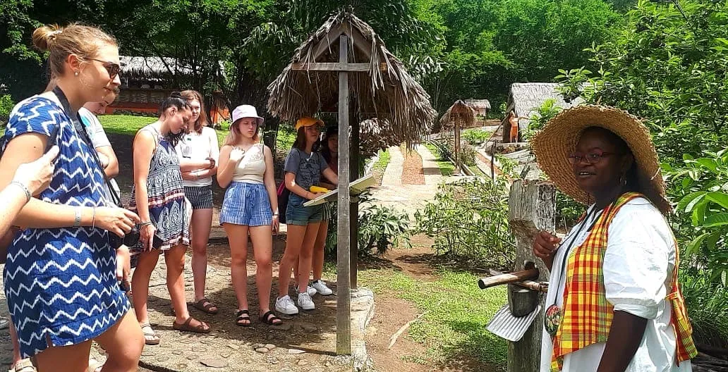 Why Language Immersion Trips for Students Encourage Cultural Understanding