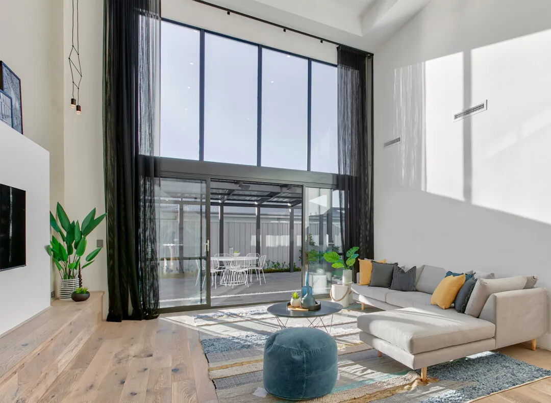Comparing Acoustic Glass Window Suppliers in Sharjah: What We Learned the Hard Way