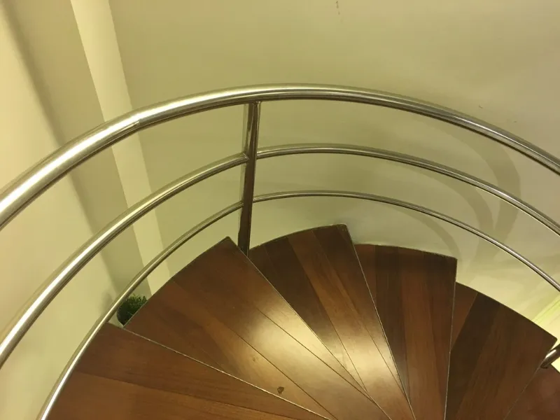 Why Choose Professional Commercial Steel Stairs Installers for Your Project?