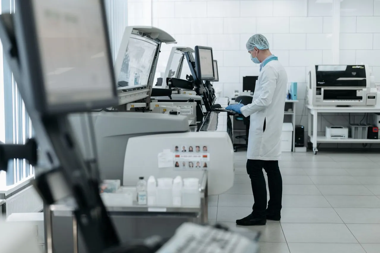 5 Legal Risks Every Healthcare & Life Sciences Company Faces