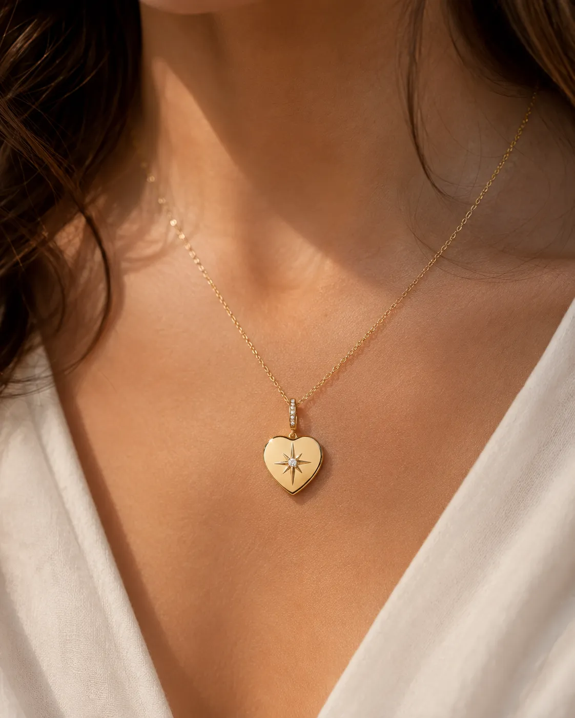 How to Choose a Pendant or Charm for Everyday Wear