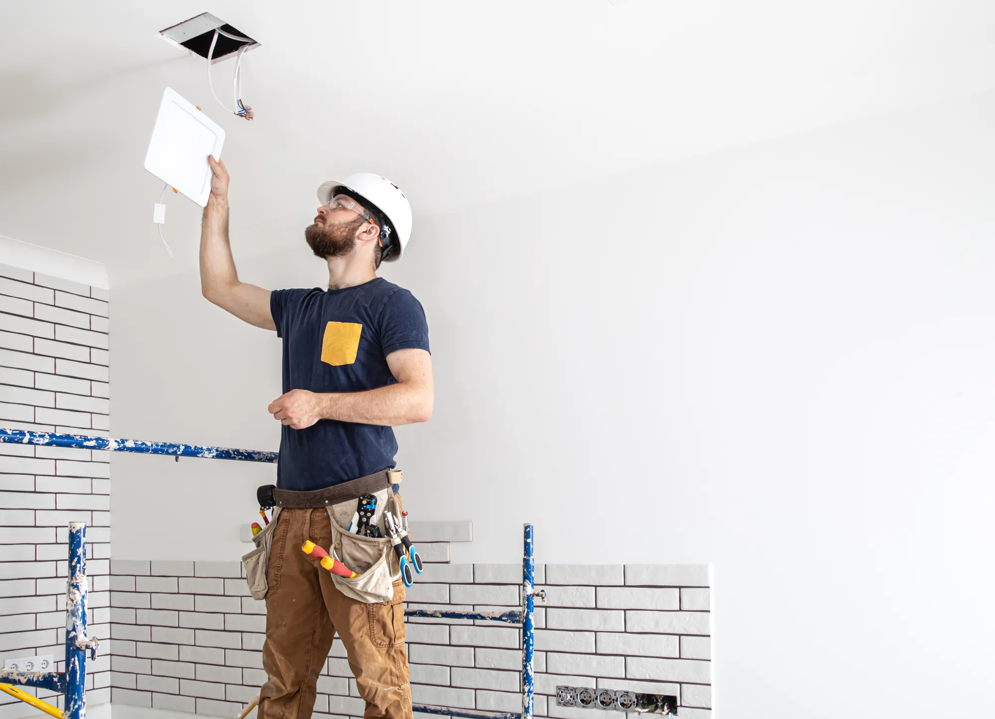 When Should You Call an Air Conditioning Repair Service in Burnaby?