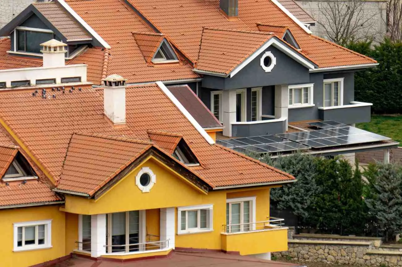 Thinking About Roofing Shingles in Kerala? Here’s What Homeowners Should Know