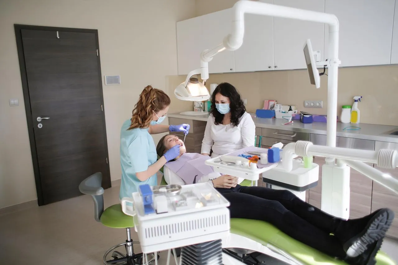 What to Look for When Choosing a Dental Clinic in Woodstock
