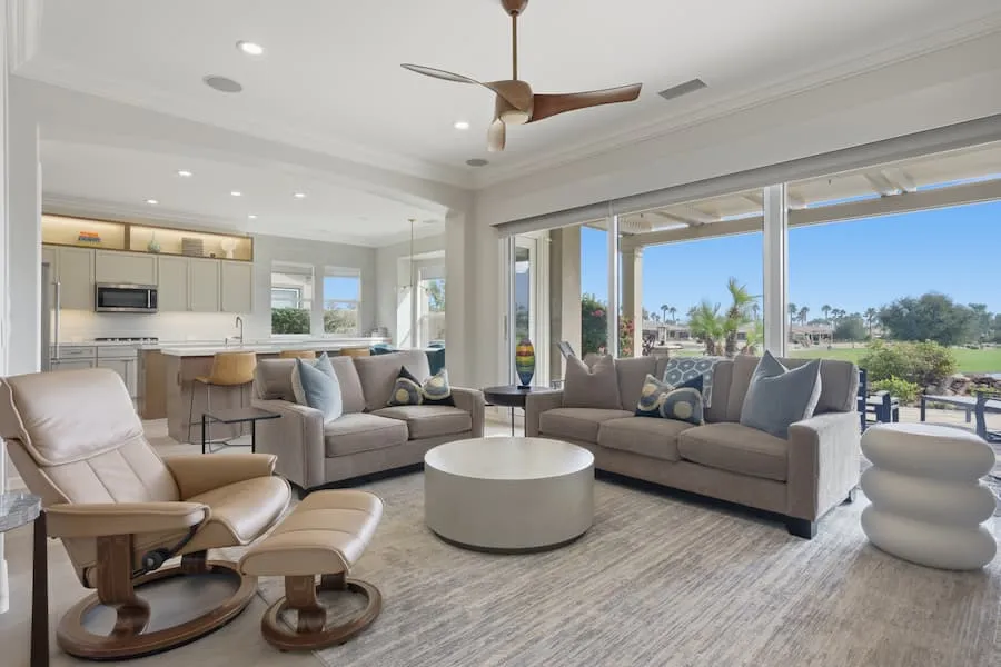 How a Real Estate Photography App Can Save Time for Agents