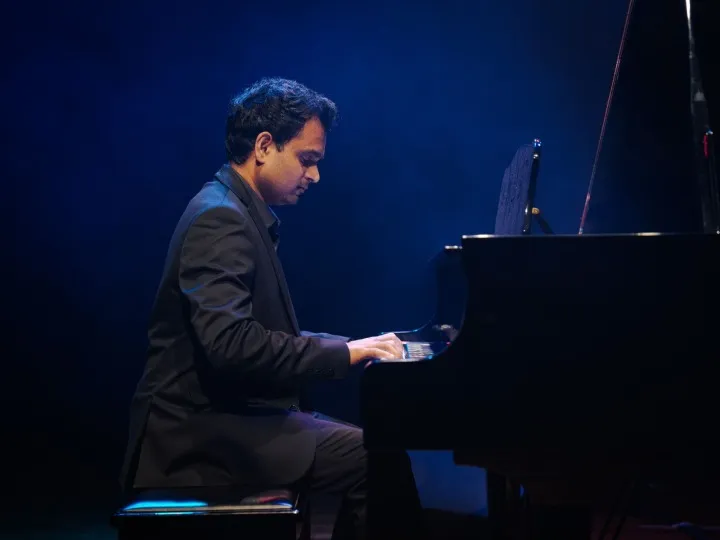 Why Adult Piano Classes in Bangalore Are the Perfect Way to Start Your Musical Journey
