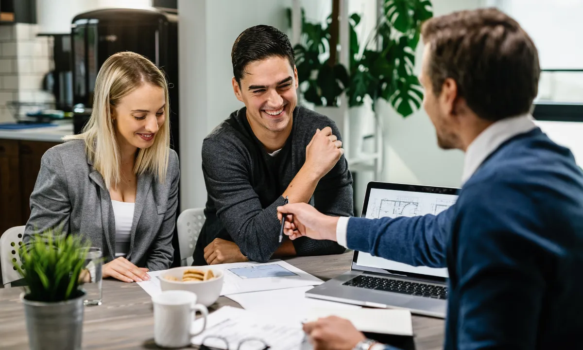 How Can a Real Estate Lawyer in San Antonio Help?