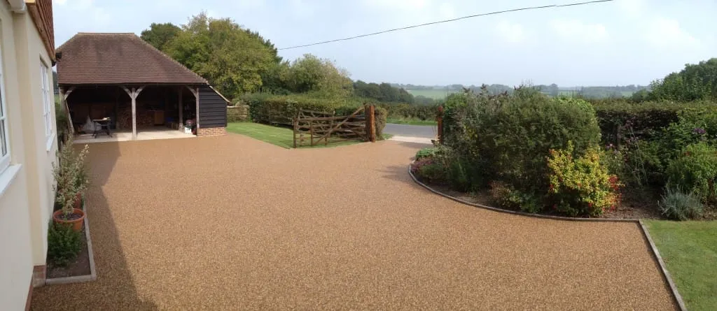 Resin Driveway: Discover the Durable, Low-Maintenance Surface