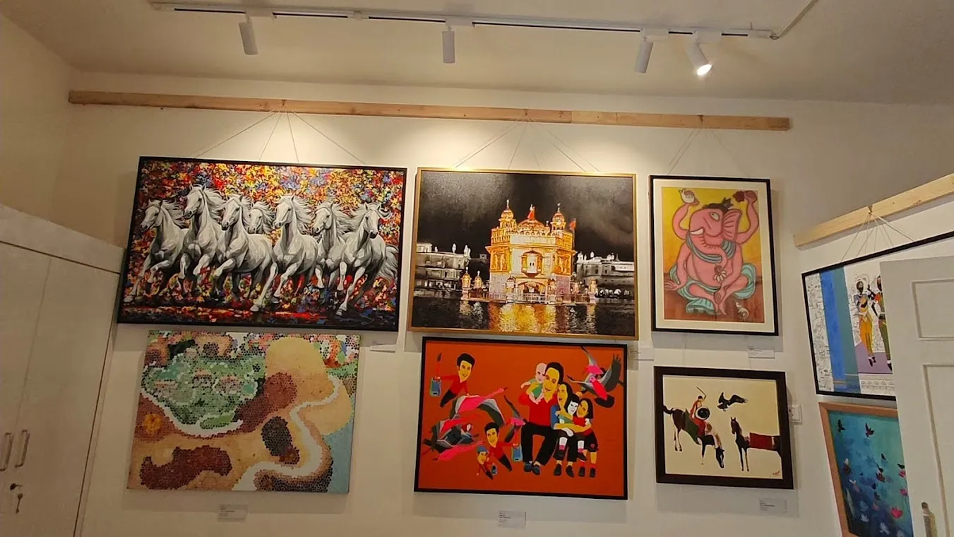 How Do Exhibitions Create Emotional Journeys for Viewers?