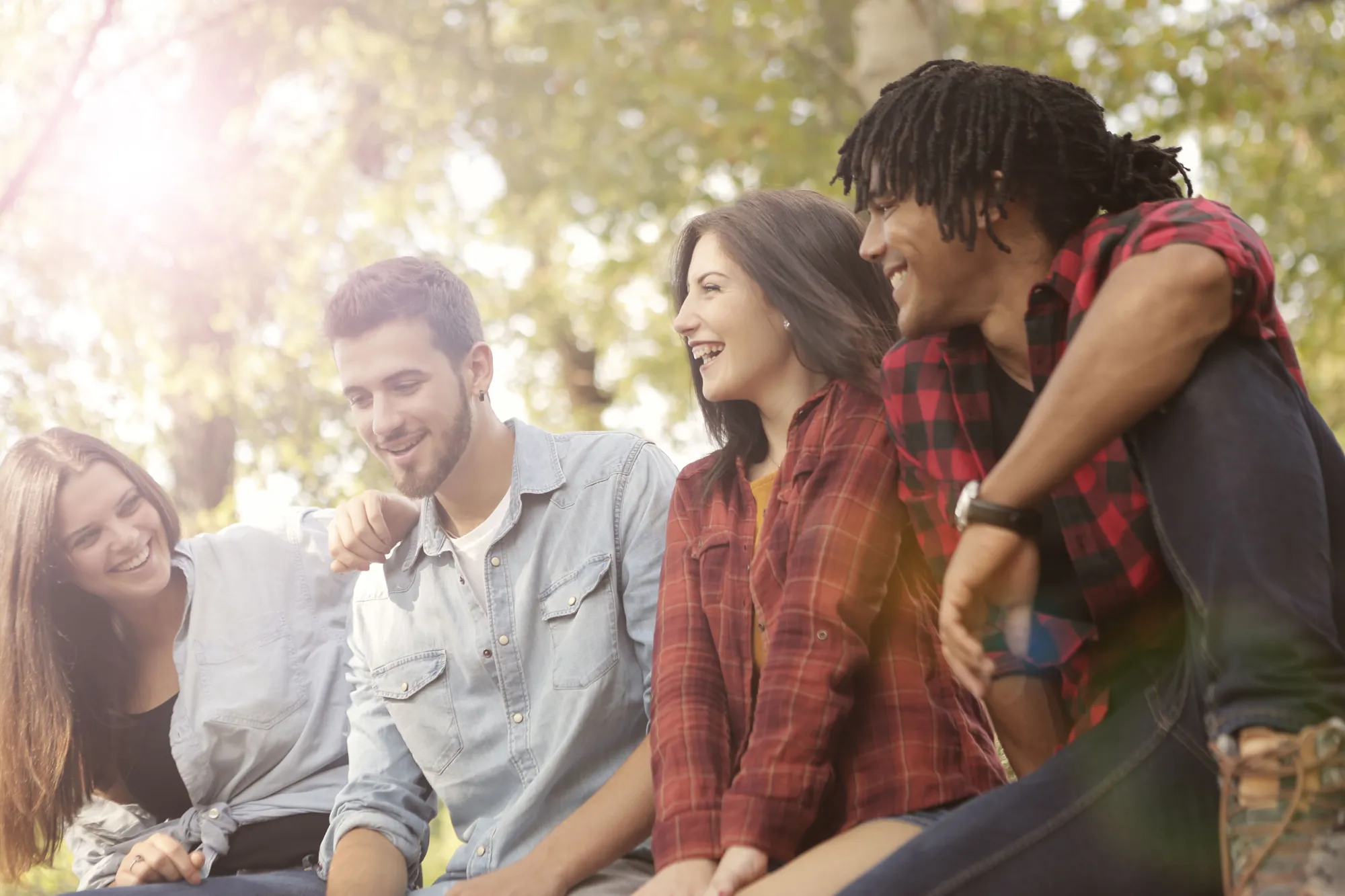 Modern Friendship Feels Different Than It Used To — And I Don't Think It's Just Me