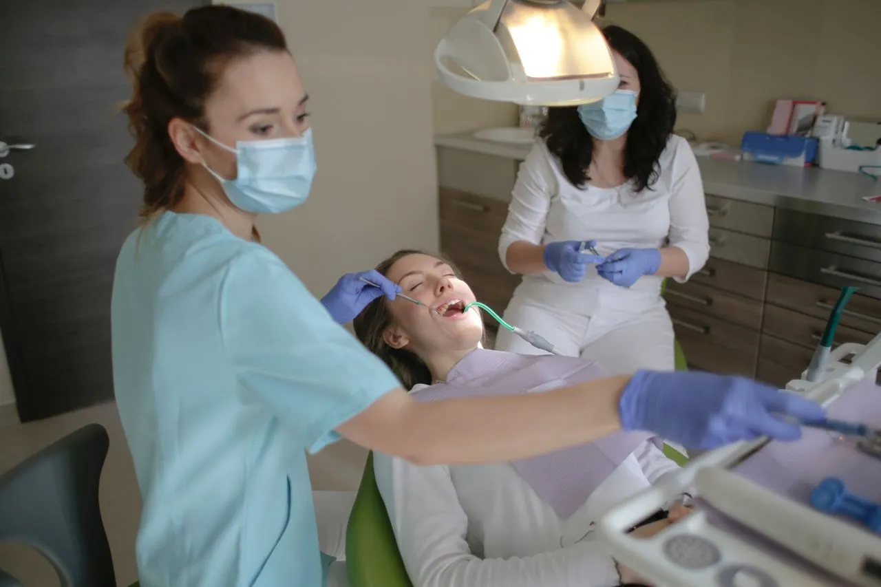 Choosing a Bromley Dental Clinic for Regular Dental Care