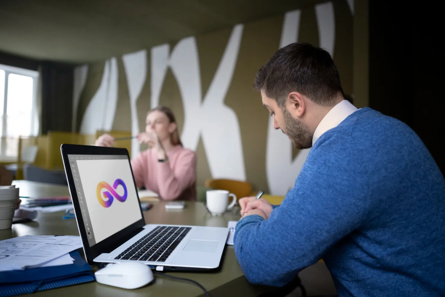 Why Small Businesses Need Both Strong Branding and a Professional Website