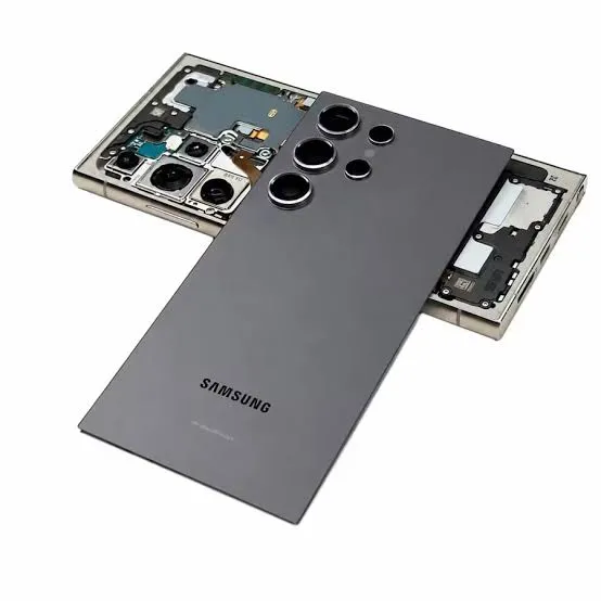 MacBook Repair Guide: When to Seek Help from iRepair Experts
