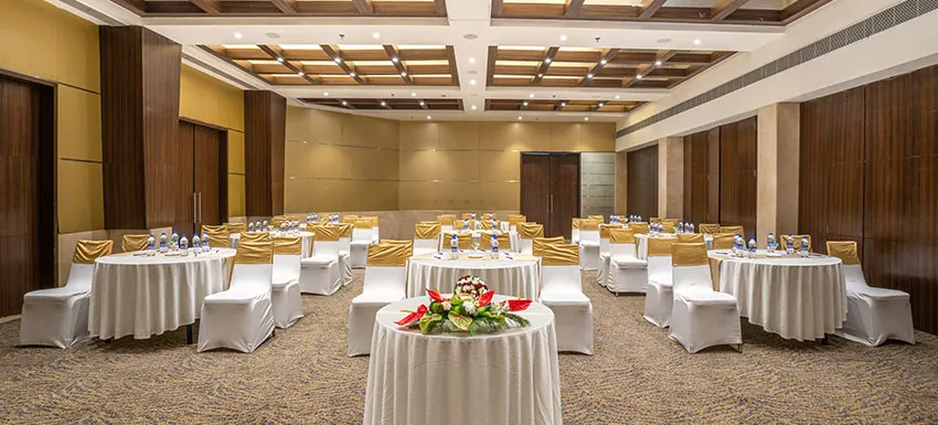 What Makes an Outdoor Wedding Venue in Hyderabad Right for Your Event?