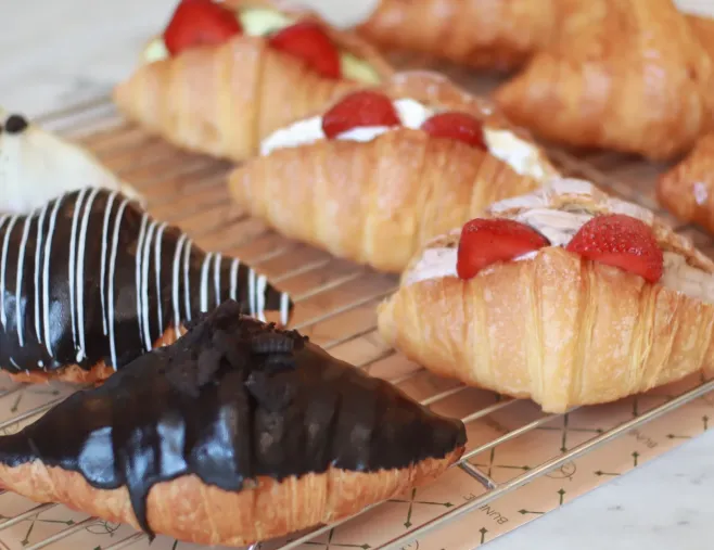 Croissant Cream: Kelezatan Pastry Renyah dengan Isian yang Menggoda