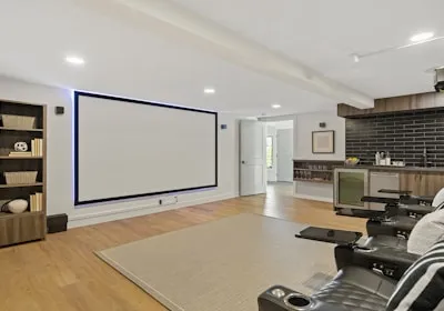 Custom Home Movie Theater: What Dacula Homeowners Should Consider