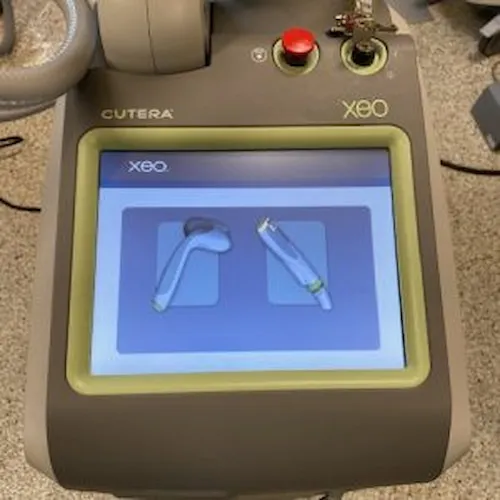 How to Evaluate Used Aesthetic Lasers for Sale Before Making a Purchase