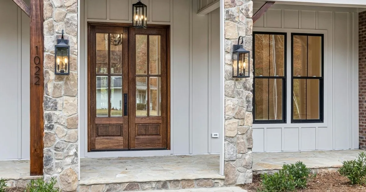 Could Proportion Be the Secret to Getting a Grand Entrance Right?