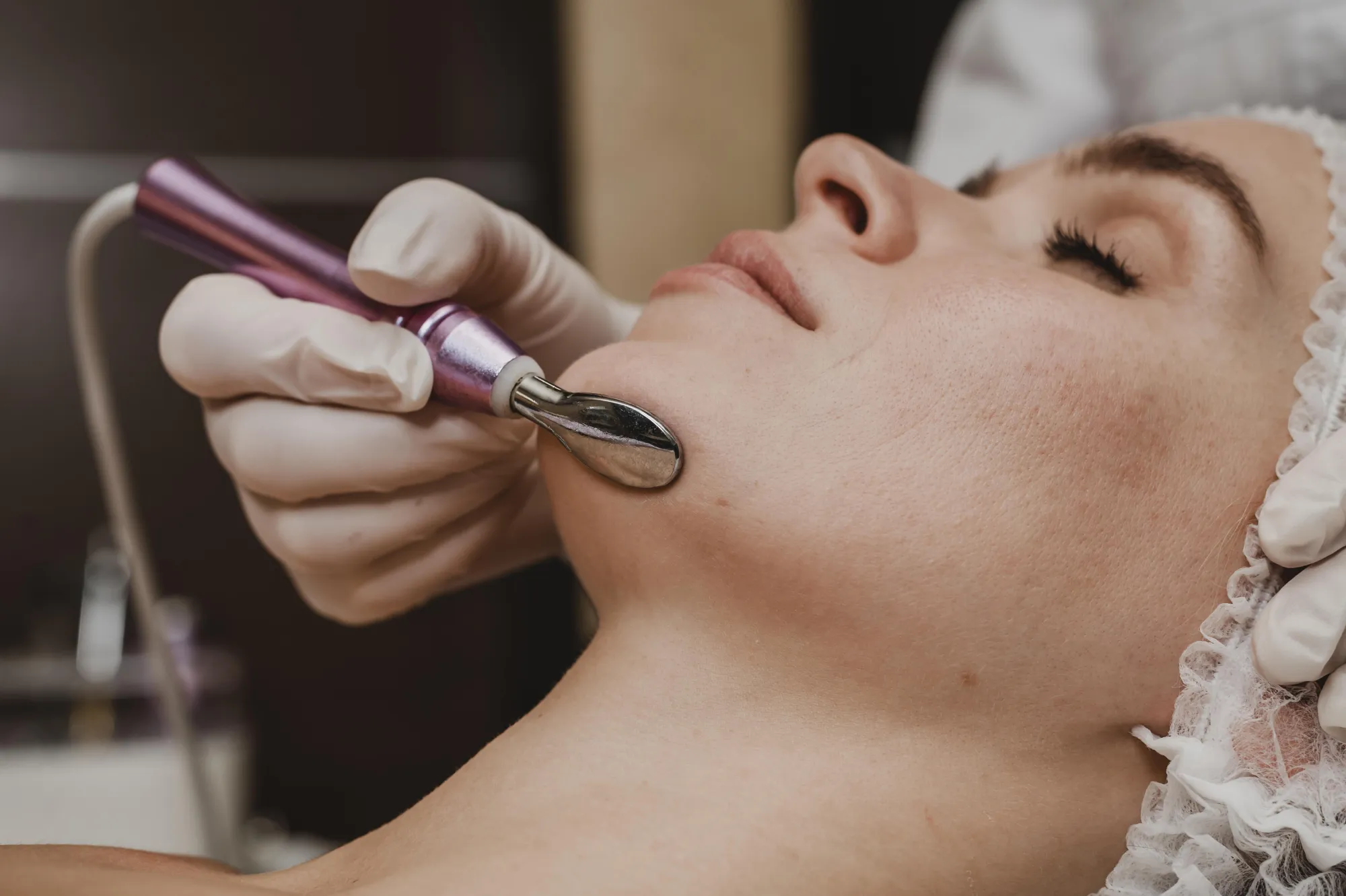 Laser Lipolysis in Melbourne: A Modern Approach to Targeted Fat Reduction