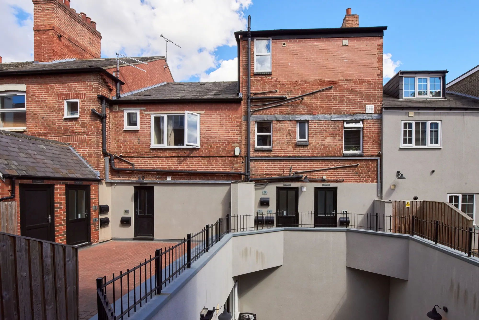 Student 2 Bedroom Apartments in Nottingham – Book for Next Academic Year to Live near NTU