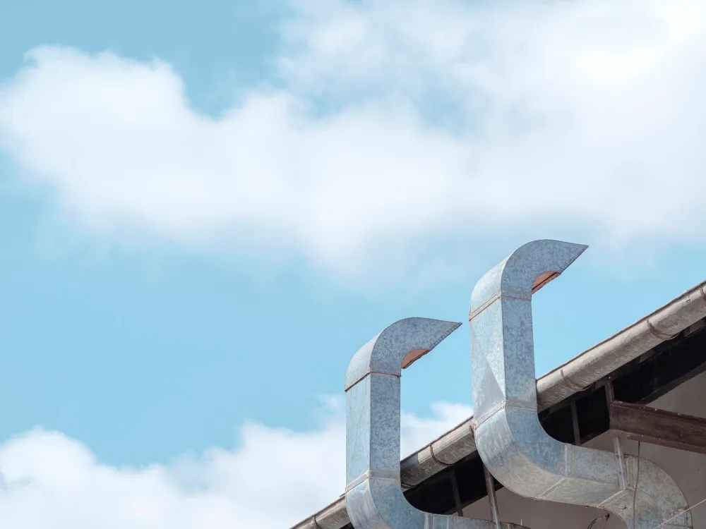 Signs That a Home May Need Gutter Replacement