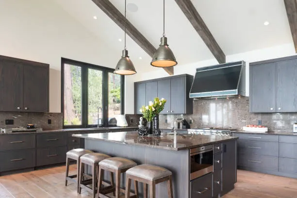 What Is the Best Kitchen Cabinet Layout?